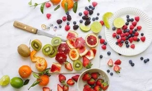 夏日小确幸 在家自制酸奶水果捞，省钱健康更放心