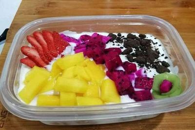 小二家水果捞加盟费解析 启动资金备齐，轻松开启甜蜜事业