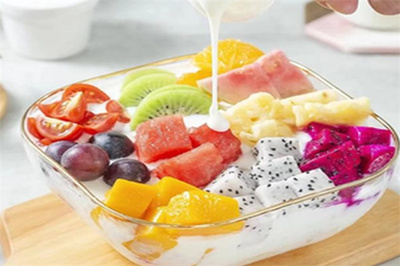 探索屈氏水果捞 一碗盛满甜蜜与健康的都市新风尚