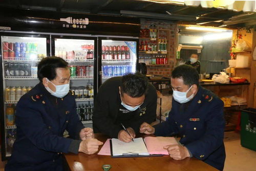 重拳出击 突击检查餐饮服务从业人员佩戴口罩情况，水果捞行业成重点